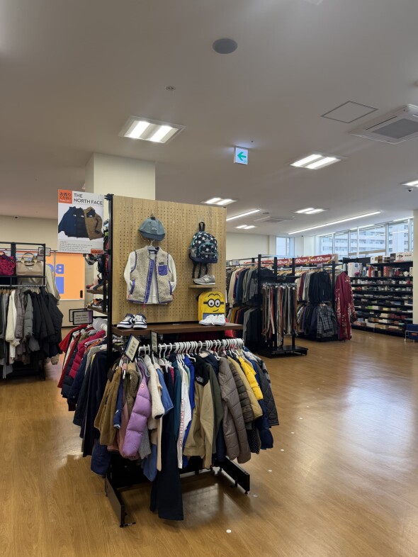 BOOKOFF PLUS（洋服・ホビー・他）